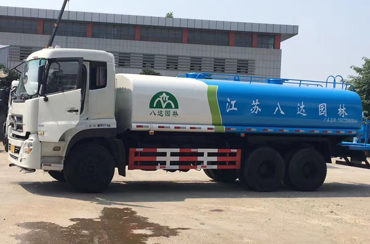 東風(fēng)特商國(guó)五20噸灑水車