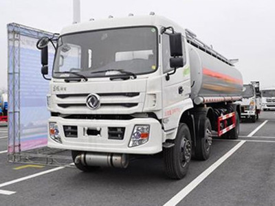 東風特商三軸20噸油罐車