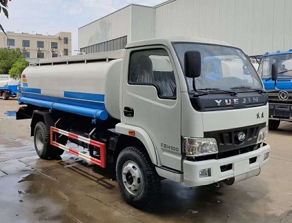 躍進5噸油罐車圖片